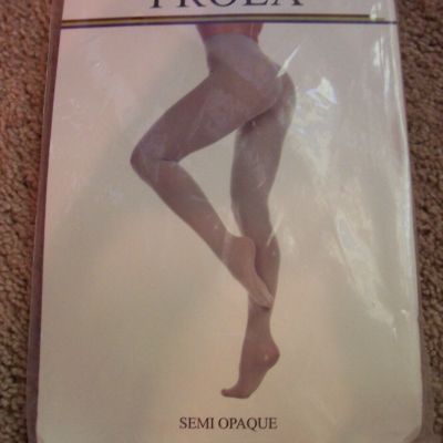 Women's FROLA - Semi Opaque 80 Denier Tights - Size Sm/Med - NIP